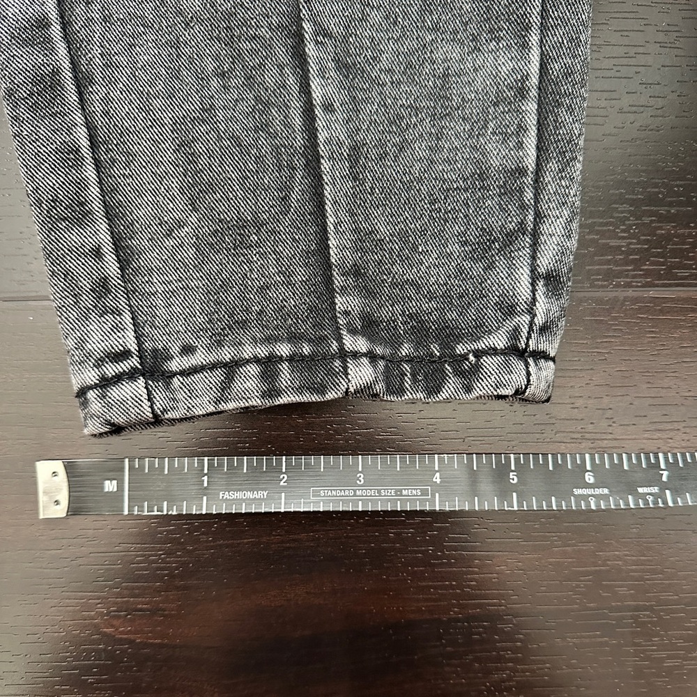 SHEIN Black Acid Wash Cargo Jeans - Picture 7 of 9